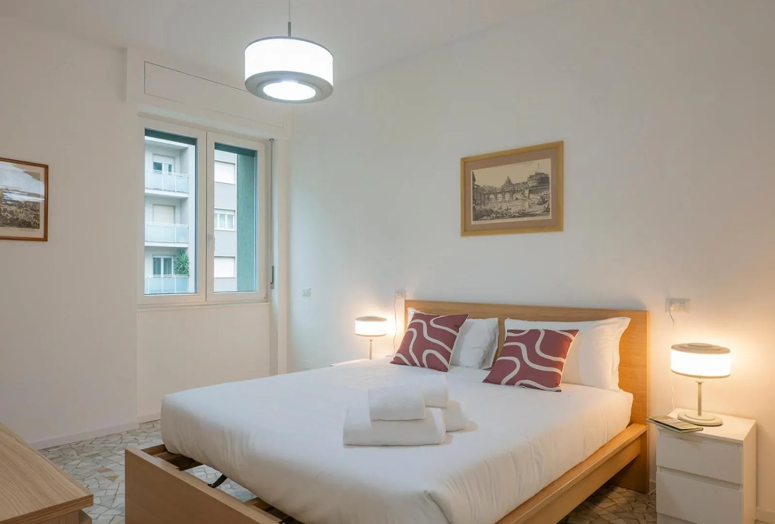 I Host Apartment - Monza 32 Milan 0*,  Italy