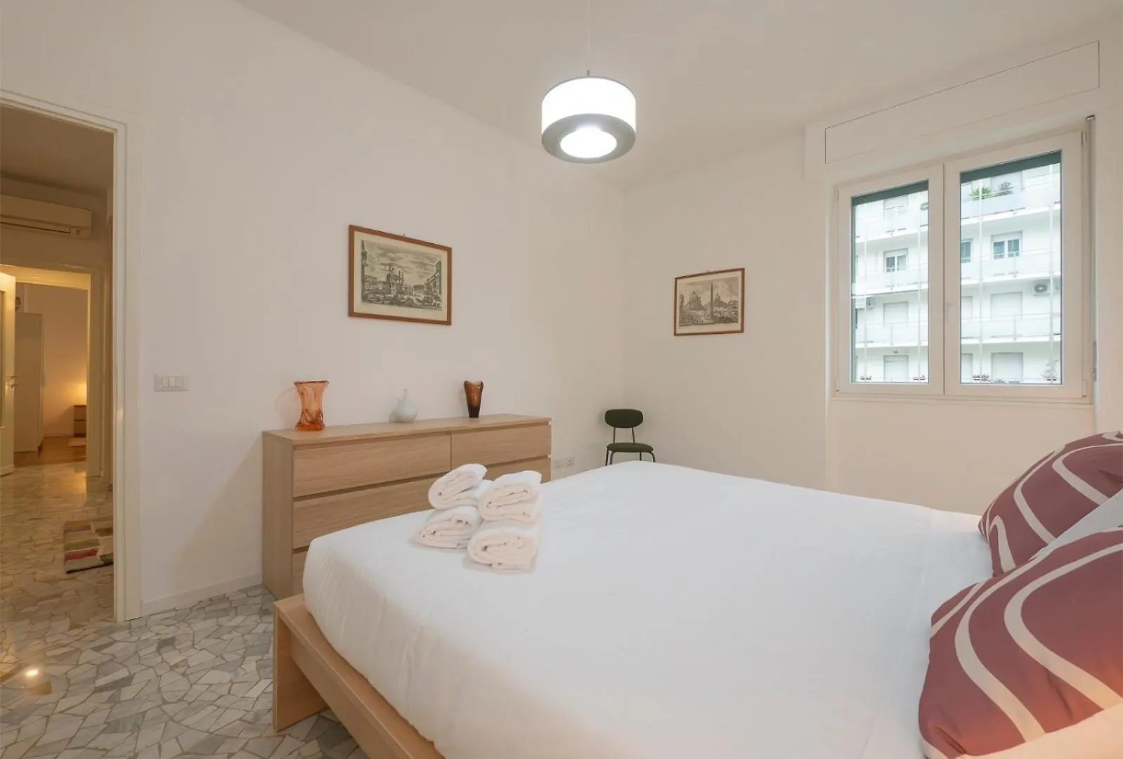 I Host Apartment - Monza 32 Milan 0*,  Italy